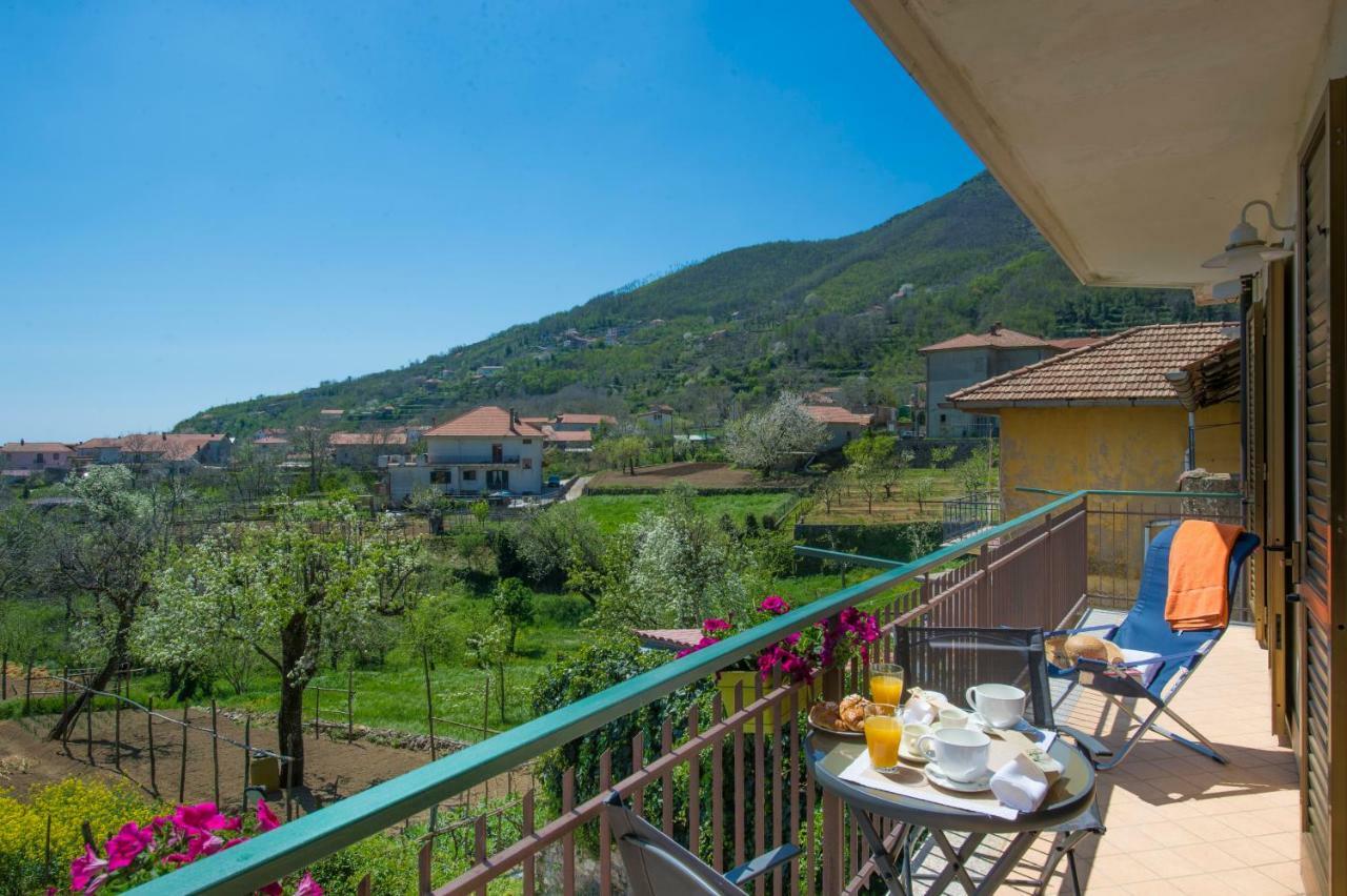 アジェーロラ Al Cortile Di Nonno Luigiヴィラ エクステリア 写真